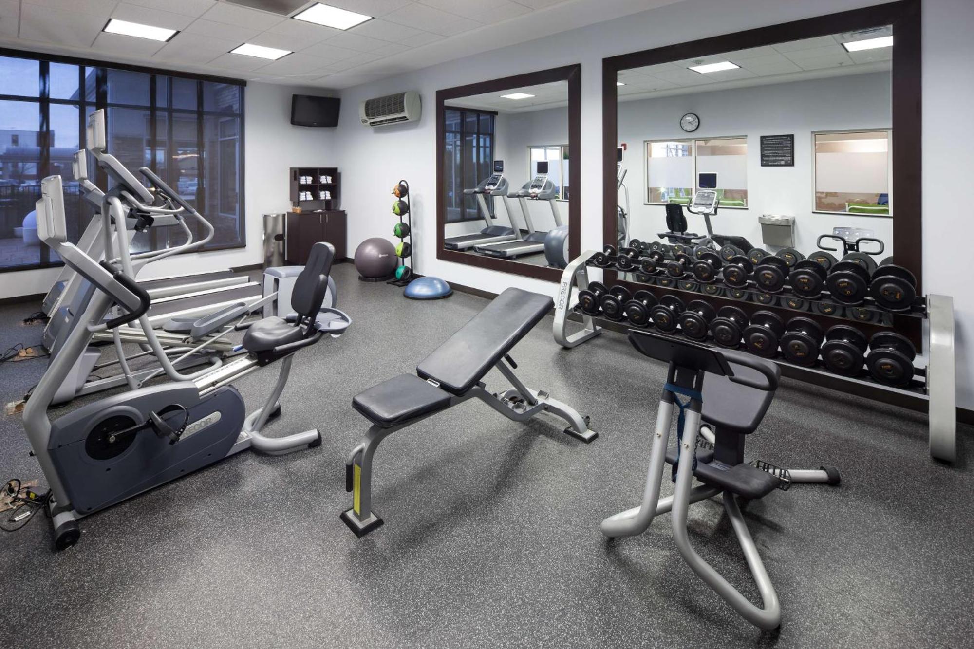 Hilton Garden Inn Cincinnati/Mason Bagian luar foto