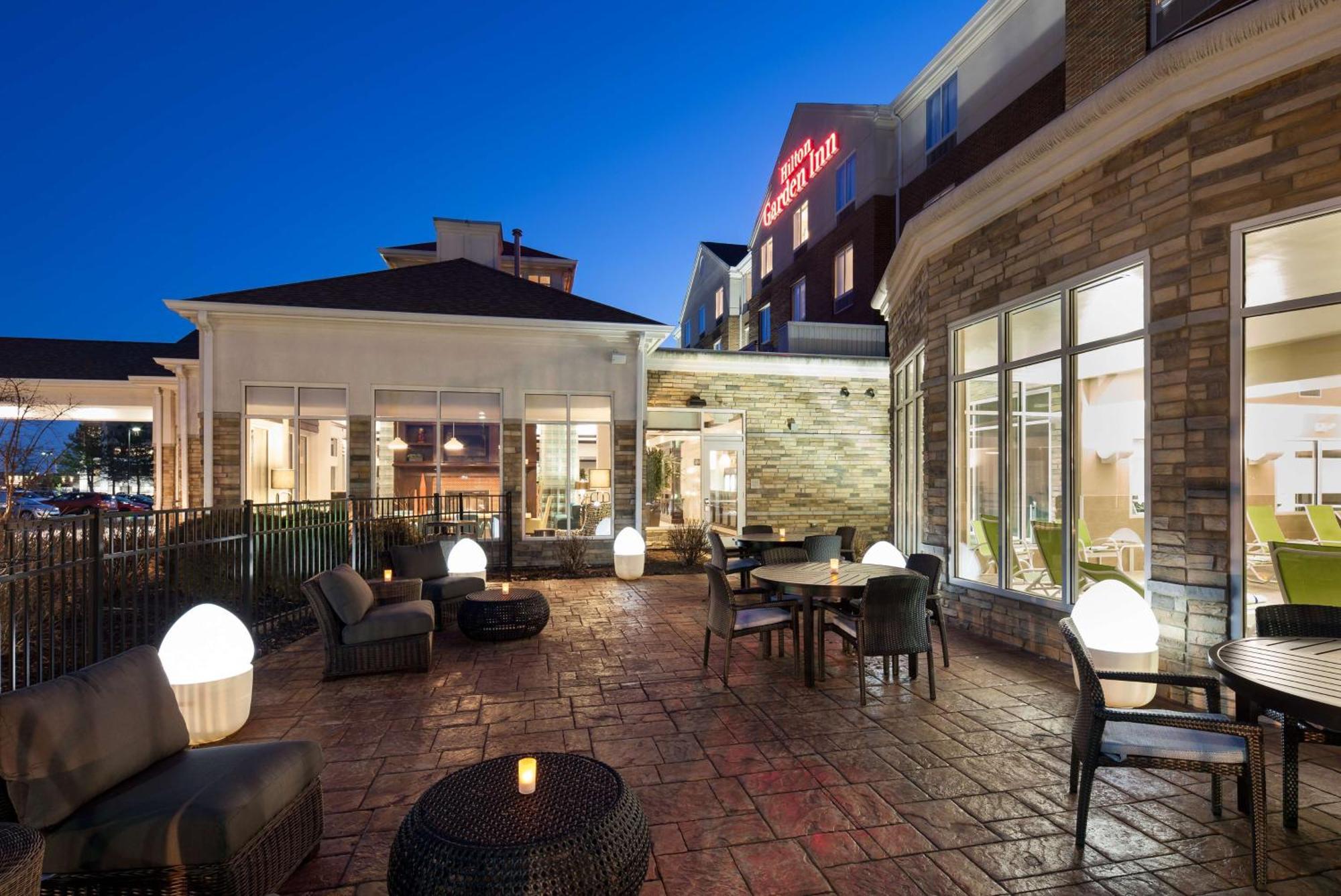 Hilton Garden Inn Cincinnati/Mason Bagian luar foto